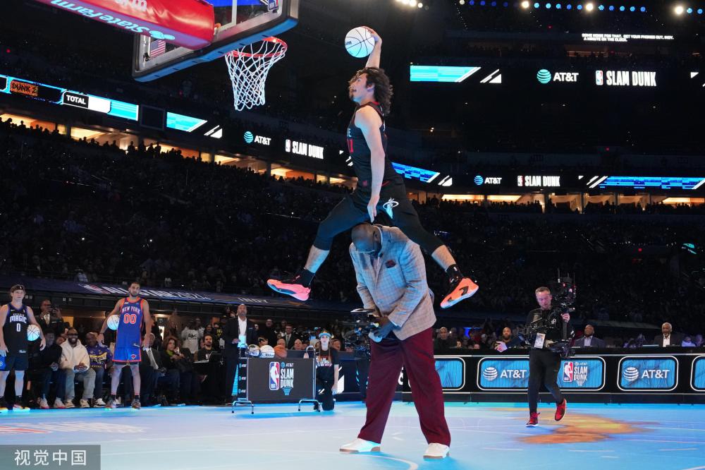 阵容不仅覆 阵容不仅覆